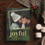 Plaid Joyful Christmas Photo 箔シーズンカード<br><div class="desc">Classic real foil christmas holiday cards featuring a family photo with a white contemporary 2 border design,  a green & black plaid backdrop,  the beautiful word "joyful" in a elegant gold foil font,  your names,  and the year.</div>