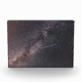 Plane crossing the Milky Way (2024) フォトブロック