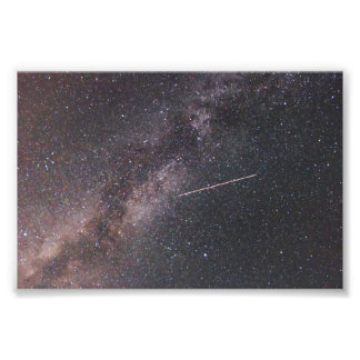Plane crossing the Milky Way (2024) フォトプリント