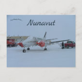 Plane in Arctic Bay Nunavut Canada ポストカード (正面)