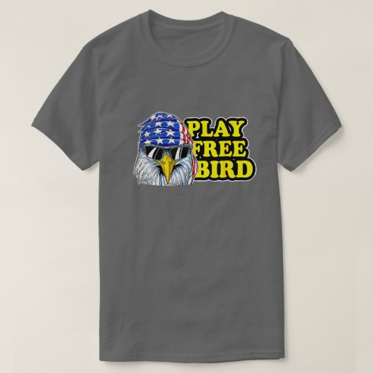 Play Free Bird Eagle American Flag Patriotic 4th O Tシャツ (デザイン正面)