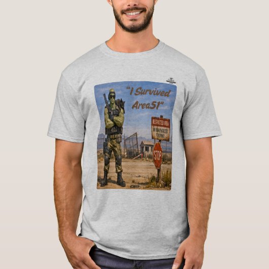 Playera Area51 -I survived Area51 Tシャツ (正面)
