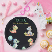 Playful and cute dinosaur Personalized ペーパープレート (パーティー)