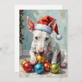 Playful Bull Terrier Dog Guarding Christmas シーズンカード (正面/裏面)