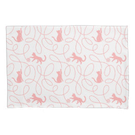 Playful Cat and Yarn Ball Pattern Light Coral Pink 枕カバー