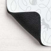 Playful Cat and Yarn Ball Pattern Light Gray マウスパッド (コーナー)