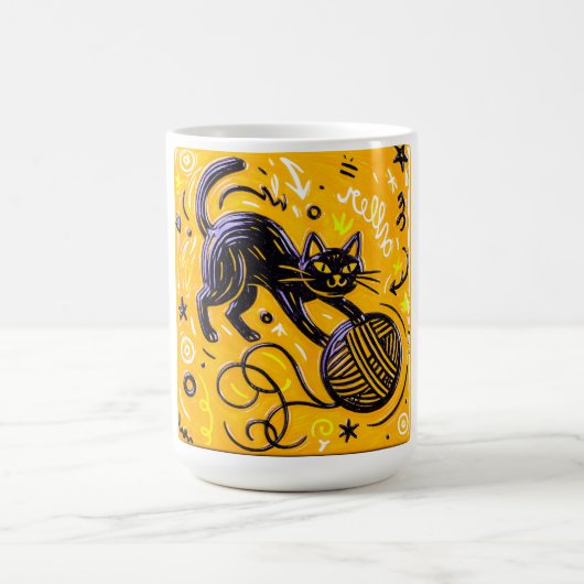 Playful Cat Yarn Ball コーヒーマグカップ (中央)