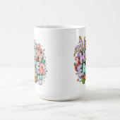 Playful Easter Artwork With Bunny Ears and Florals コーヒーマグカップ (中央)