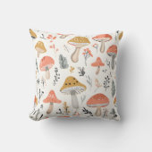 Playful Forest Mushroom and Leaf Pattern Pillow クッション (正面)