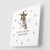 Playful Giraffe Tongue Out Wall Clock Custom Text スクエア壁時計 (傾斜)