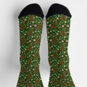 Playful Green Festive Gingerbread Candy Pattern ソックス (上部)