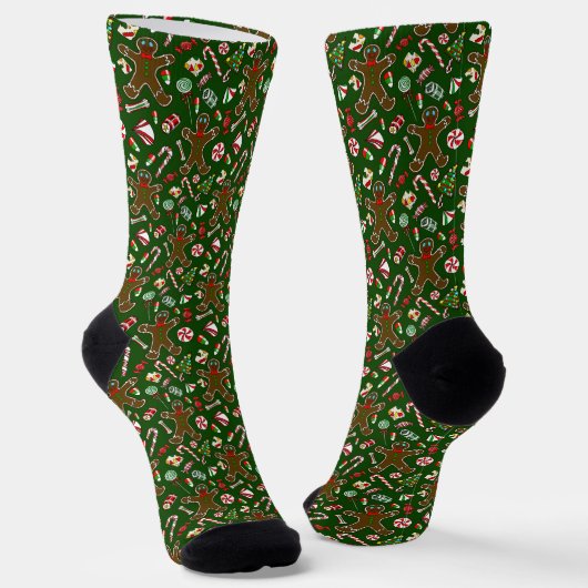 Playful Green Festive Gingerbread Candy Pattern ソックス (傾斜あり)