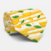 Playful Orange Slice Pattern with Green Leaves ネクタイ (ロール)