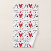 Playful Red & White XO Heart Pattern on White バスタオルセット (ハンドタオル)