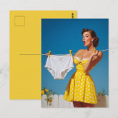  Playful Retro Laundry Day Surprise ポストカード (正面/裏面)