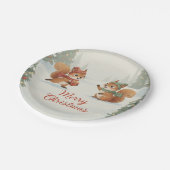 Playful Squirrels in Christmas Winter Forest ペーパープレート (アングル)