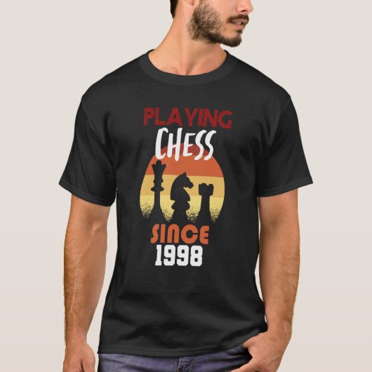 Playing chess since 1998 tシャツ (正面)