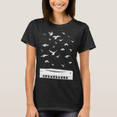 Playing Harmonica Player Harmonica Instrument Tシャツ (正面)