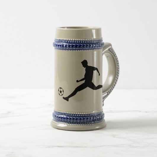 Playing soccer graphic black ビールジョッキ (正面右)