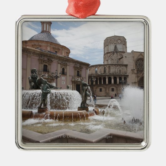 Plaza De La VirginおよびBasilica De Virgen メタルオーナメント (正面)