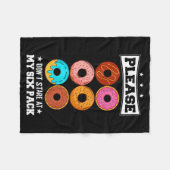 Please Don't Stare At My Six Pack Donut  フリースブランケット (正面(横))