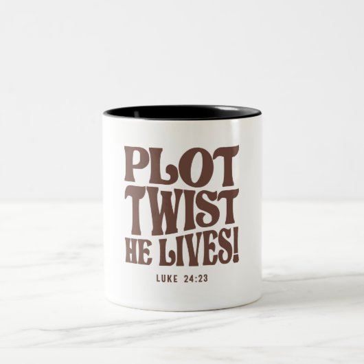 Plot Twist He Lives Luke 24:23 Bible Verse ツートーンマグカップ (中央)