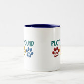 PLOTT猟犬のお母さんの足のプリント1 ツートーンマグカップ (中央)