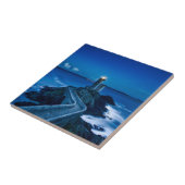 Plouzaneの灯台フランスの青い海の陸標 タイル (側面)