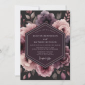 Plum Moody Floral Whimsy Wedding 招待状 (正面)