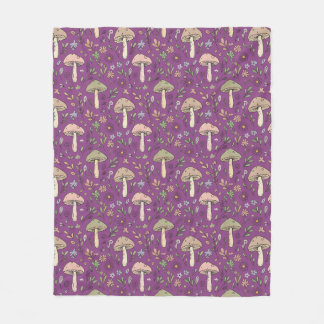 Plum Purple Fungi Cozy Cottagecore Mushroom Lover フリースブランケット