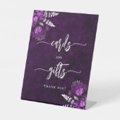 Plum Purple Silver Floral Wedding Cards Gifts 台座サイン (正面)
