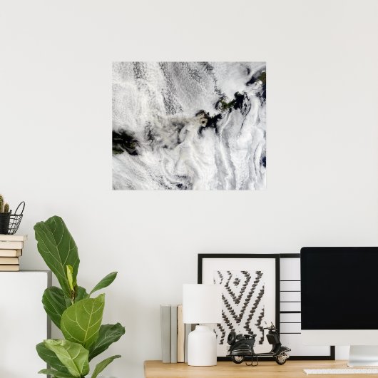 Plume from Okmok Volcano, Aleutian Islands ポスター (ホームオフィス)