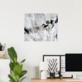 Plume from Okmok Volcano, Aleutian Islands 2 ポスター (ホームオフィス)