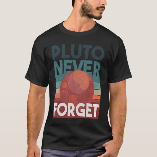 Pluto never forget planet space science tシャツ (正面)