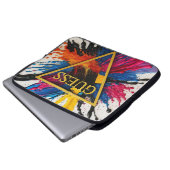 pochette de transport pc (guess) ラップトップスリーブ (正面下部)