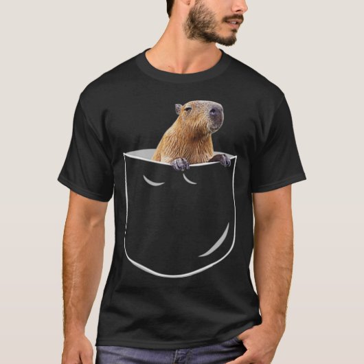 Pocket Capybara Shirt Funny Capybara In Pocket Tシャツ (正面)