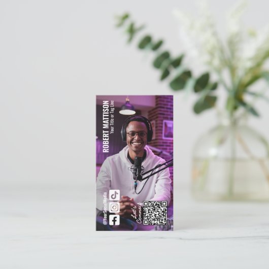 PodcasterソーシャルメディアQRコード写真 名刺 (スタンド正面)