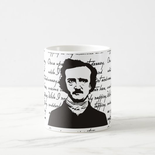 Poe'sの「ワタリガラス」のマグ コーヒーマグカップ (中央)