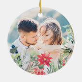 Poinsettia、私たちの最初のクリスマスフォト婚約したー セラミックオーナメント (裏面)