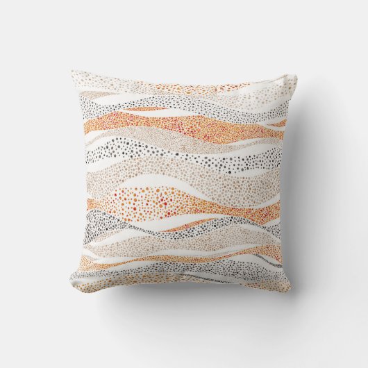 Pointillism Wavy Polka:可愛いドードルテキスタイル クッション (正面)