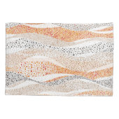 Pointillism Wavy Polka：可愛いドードルテキスタイル 枕カバー (裏面)