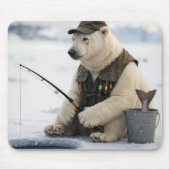 Polar Bear Ice Fishing マウスパッド (正面)