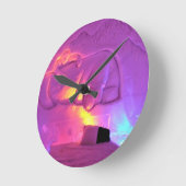 Polar Bear Room at Hotel de Glace，ケベック，カナダ ラウンド壁時計 (傾斜)