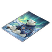 Polar Bear Sitting Under Northern Lights ノートブック (左側)