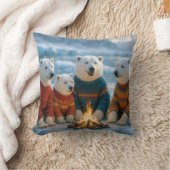 Polar Bears Around a Bonfire クッション (ブランケット)