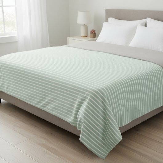 Polar fleece blanket with stripes. フリースブランケット