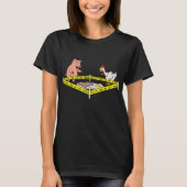 Police Line Do Not Cross Pig And Chicken Funny Foo Tシャツ (正面)