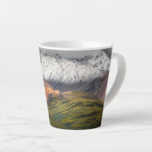 Polychrome mountain, Denali NP, Alaska カフェラテマグ (右アングル)