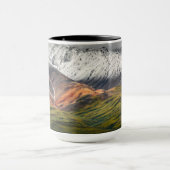 Polychrome mountain, Denali NP, Alaska マグカップ (中央)