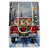 Pomeranian Christmas Red Truck Holiday Gift ミディアムペーパーバッグ (裏面)